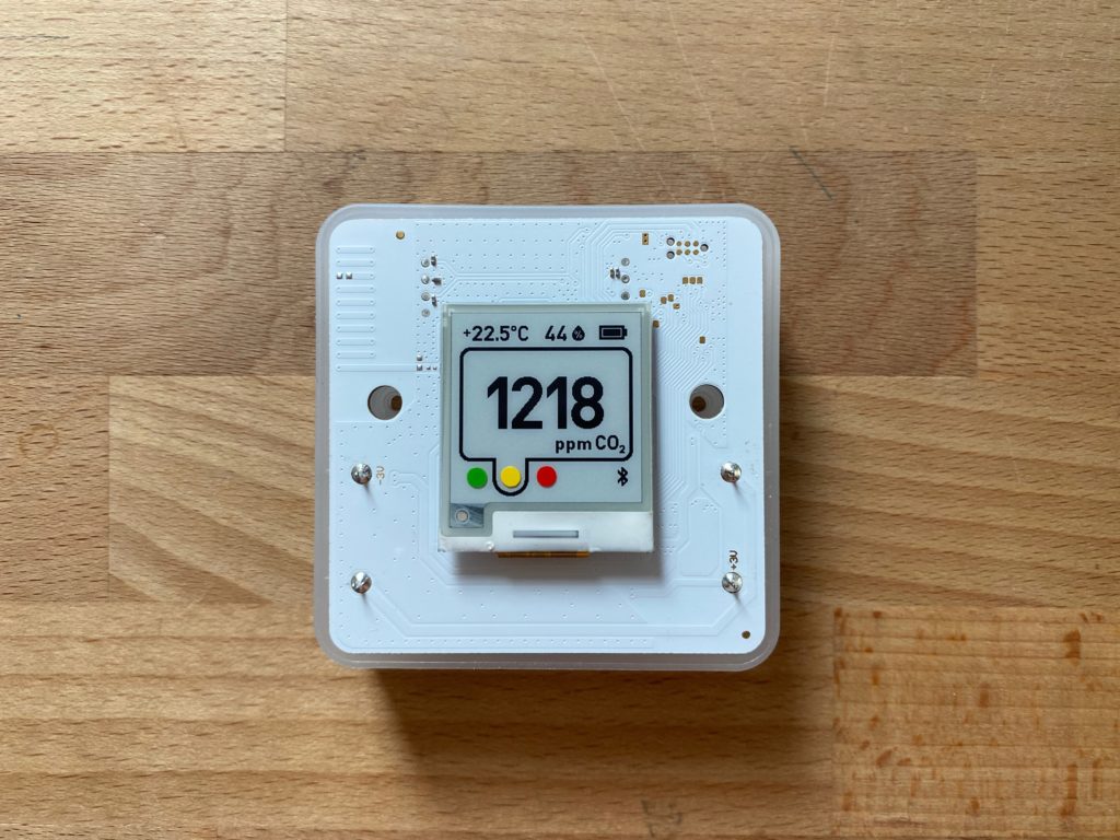 eInk display after removing the front cover of Aranet4 CO2, temperature and humidity sensor