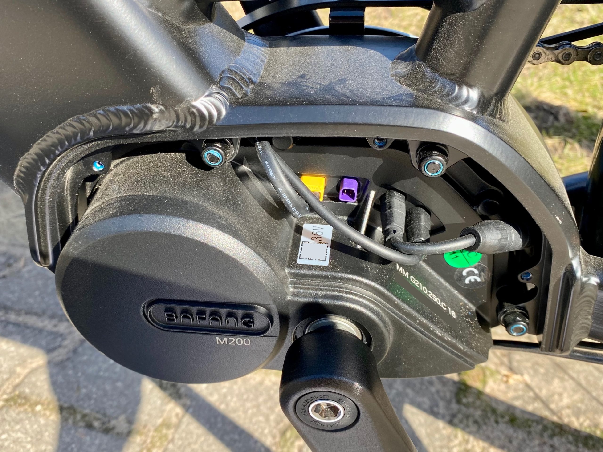 Bafang M200 (M-series) mid-drive motor with CAN bus